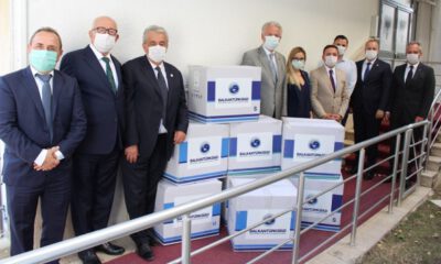 BALKANTÜRKSİAD’dan iki ülkeye 30 bin maske bağışı