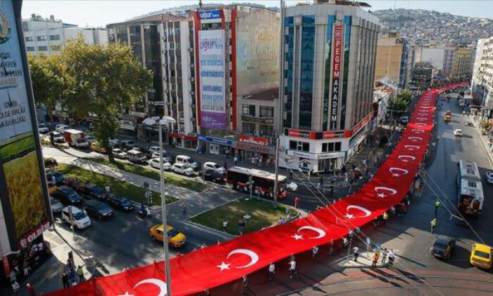 İzmir’in düşman işgalinden kurtuluşunun 98. yıl dönümü kutlanıyor