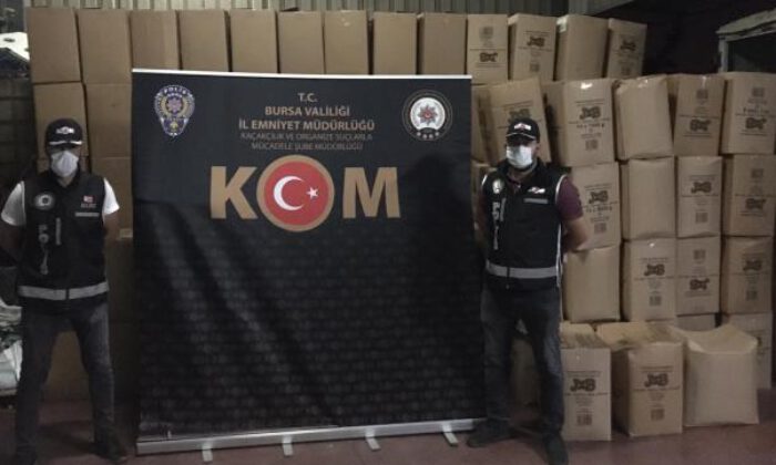 Bursa’da 5 ton 470 kilogram sahte bandrollü tütün ele geçirildi