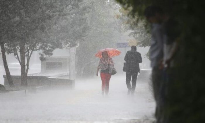 Marmara Bölgesi için gök gürültülü sağanak yağış uyarısı