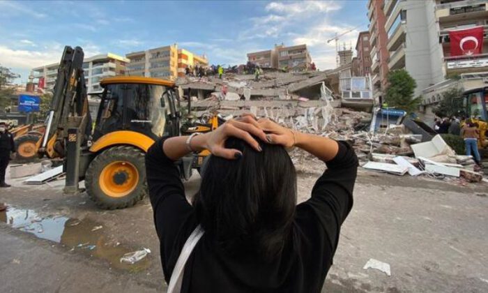İzmir’de camiler depremzedeler için açık olacak