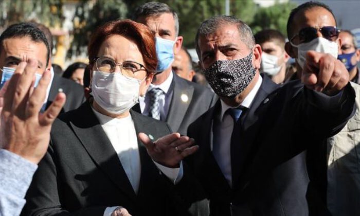 İYİ Parti Genel Başkanı Meral Akşener, enkaz bölgesinde…
