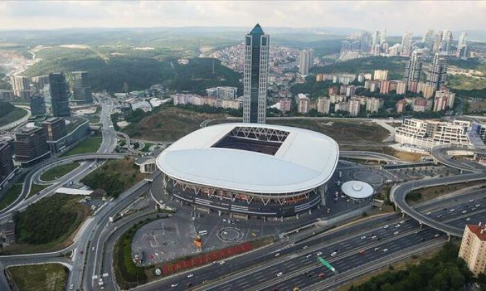 Türkiye-Sırbistan maçında localara yüzde 50 kapasite oranında seyirci alınacak