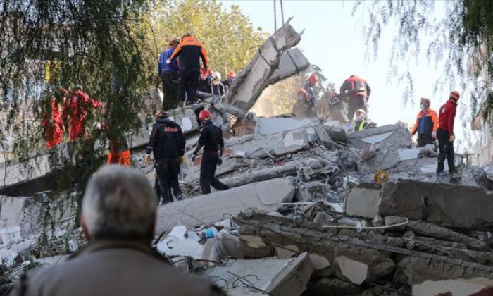 İzmir depreminde yıkılan binalarda ‘beton kalitesizliği’ tespiti