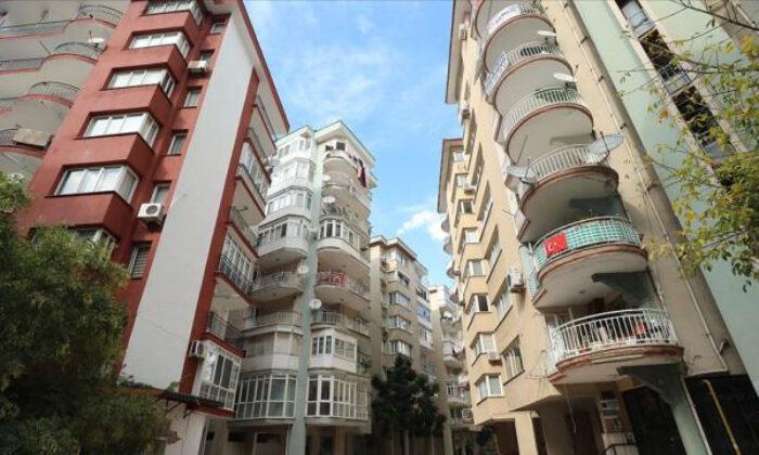 İzmir’de depremzedeler için ev taşıma ücretleri sabitlendi