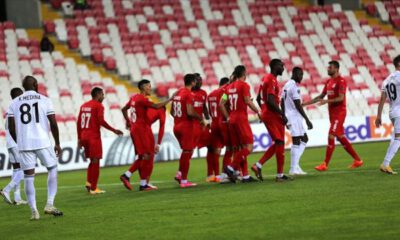 Sivasspor UEFA Avrupa Ligi’nde Karabağ’ı 2-0 yendi