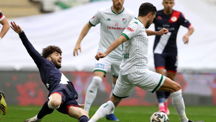 Bursaspor, Fraport TAV Antalyaspor’a diş geçiremedi: 0-3
