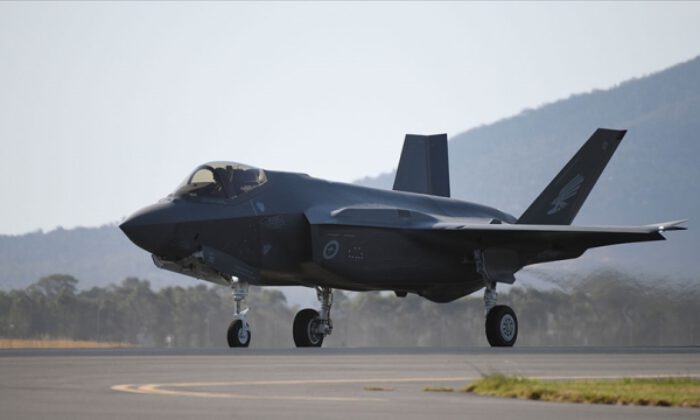 Pentagon F-35’lerin tam kapasite seri üretim kararını askıya aldı