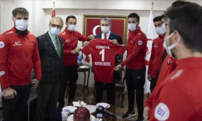 Ampute Milli Futbol Takımı’ndan BBP Genel Başkanı Destici’ye ziyaret