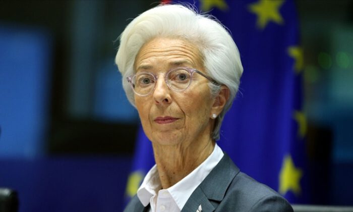 Lagarde’dan ekonomide ‘belirsizlik’ uyarısı