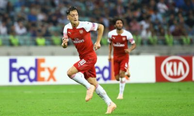 Fenerbahçe Mesut Özil’in transferi için görüşmelere başlandığını açıkladı