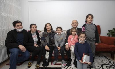 CHP lideri Kılıçdaroğlu ve eşinden ev ziyareti