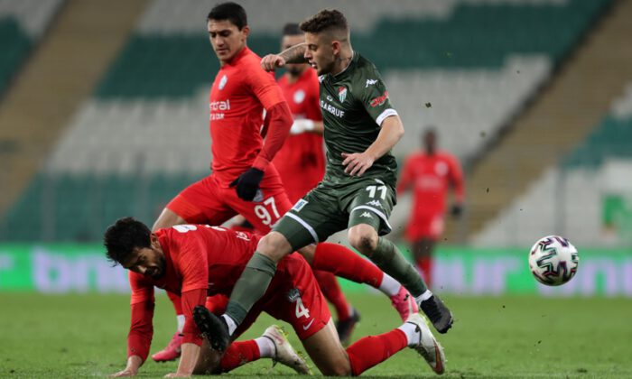 Bursaspor, Tuzlaspor ile puanları paylaştı