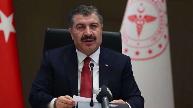 Koca: 270 milyon doz aşı için anlaşmamız var