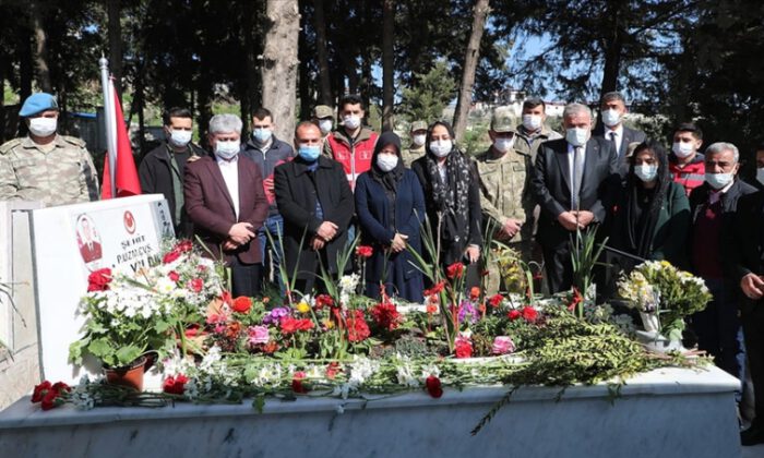 İdlib’de geçen yıl şehit olan askerler Hatay’da anıldı