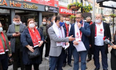 Yalova’da bir grup CHP’li, parti üyeliğinden istifa etti