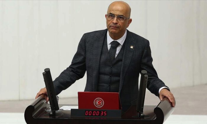 Mahkemeden Enis Berberoğlu kararı