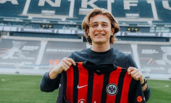 Eintracht Frankfurt, Ali Akman ile sözleşme imzaladı