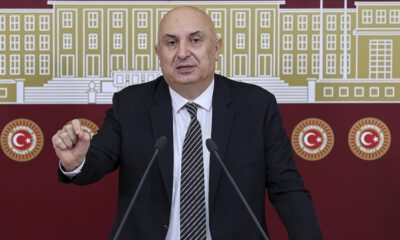 CHP’li Özkoç: Hangi siyasi partiye mensup olursa olsun milletvekilliğinin düşürülmesi doğru değil