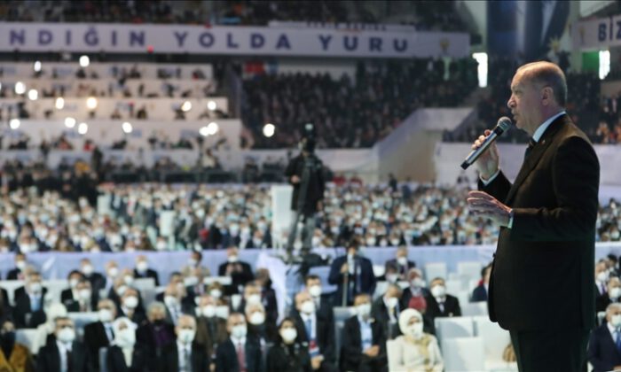 Erdoğan, yeniden AK Parti Genel Başkanı…