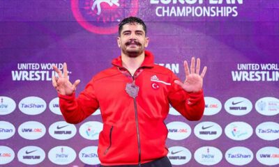Milli güreşçi Taha Akgül 8. kez Avrupa şampiyonu oldu