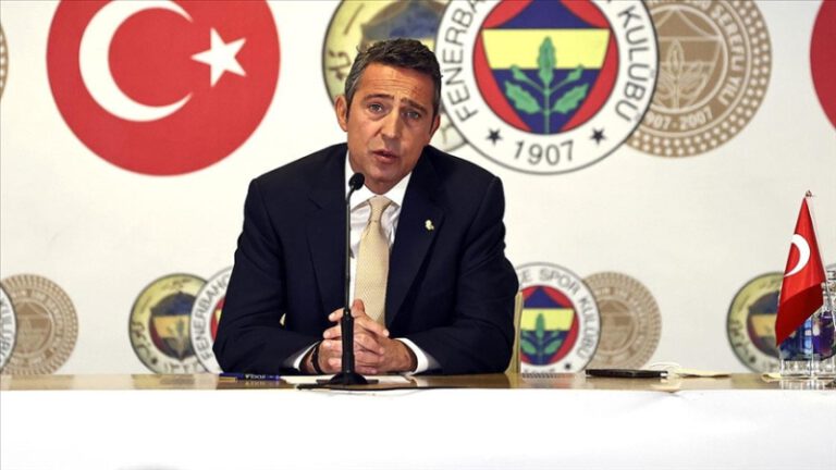 Ali Koç’tan Mesut Özil’e uyarı: Artık işine odaklanması lazım!