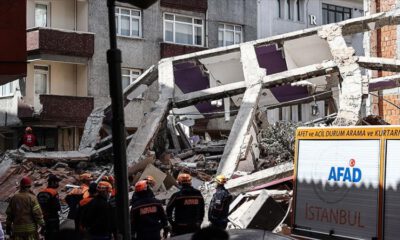 Zeytinburnu’nda 5 katlı boş bina çöktü