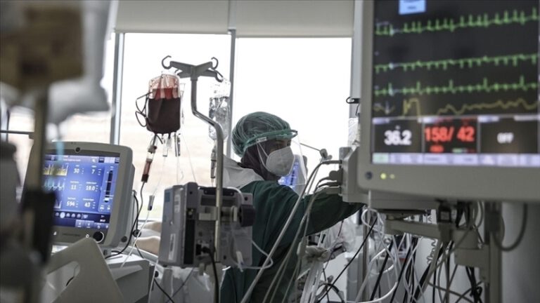Sağlık Bakanı Koca corona tablosunu açıkladı