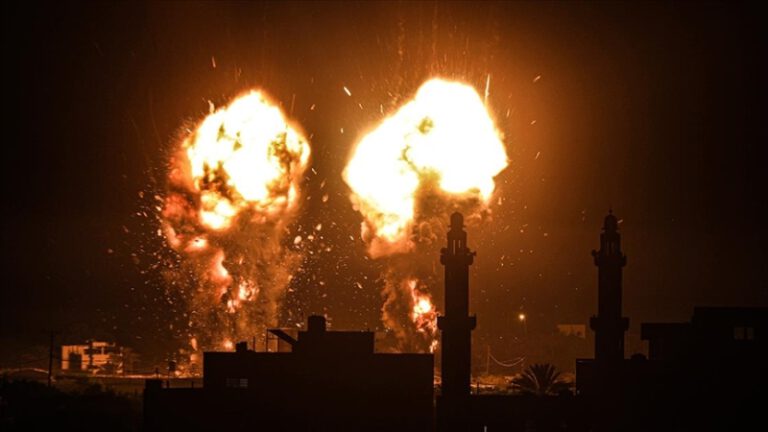 İsrail’den Gazze Şeridi’ne hava saldırıları…
