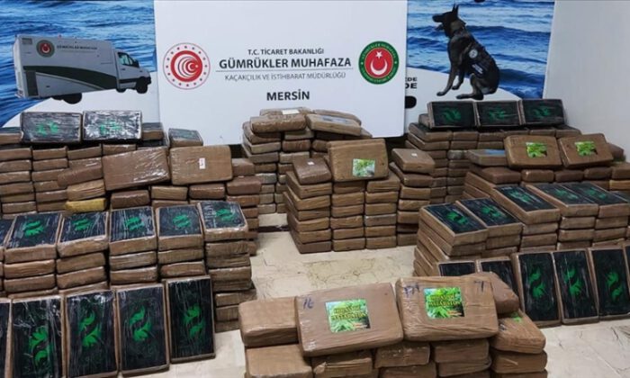 Mersin’de 463 kilogram kokain ele geçirildi