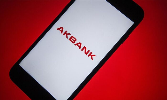 Akbank’tan hizmet kesintilerine ilişkin açıklama