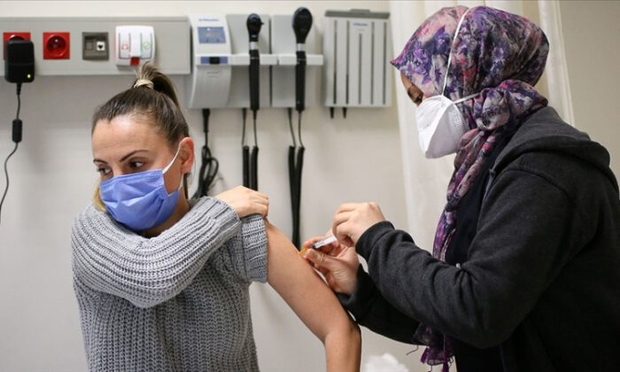 Türkiye’de uygulanan aşı miktarı 60 milyonu aştı