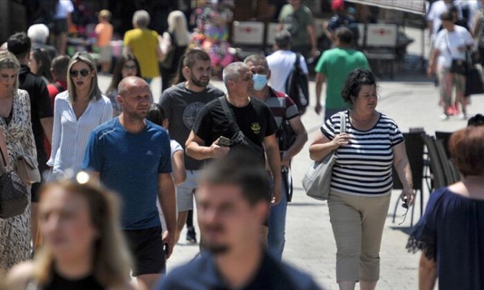 Avrupa ülkelerinde kısıtlamalar geri geliyor