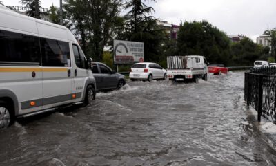 Bursa’da sağanak etkili oldu