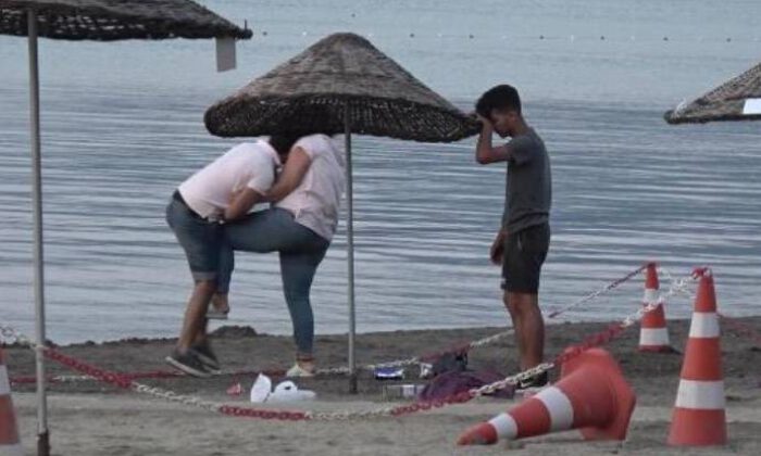 Halk plajında tekme tokat ‘içeceksen adam gibi iç!’ kavgası