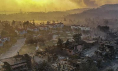 Pakdemirli: Akseki’de devam eden bir yangın var