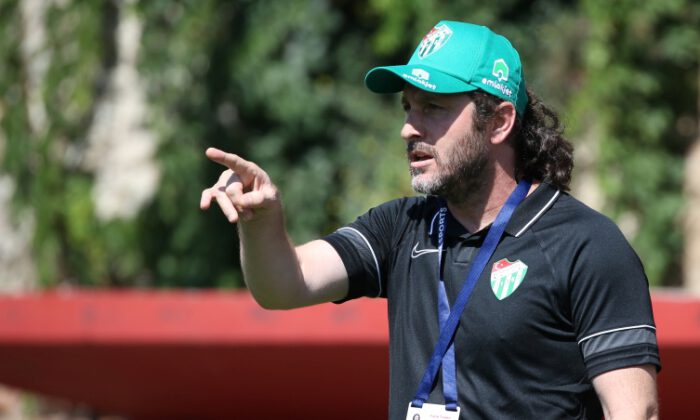 Bursaspor Fatih Tekke ile yollarını ayırdı