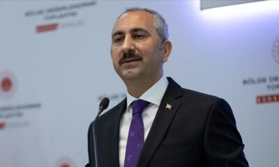 Adalet Bakanı Gül’den ‘yargıda sözleşmeli personel’ değerlendirmesi