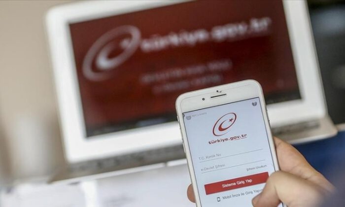 Yabancı uyruklular mobil cihaz kayıtları için e-Devlet’ten başvurabilecek