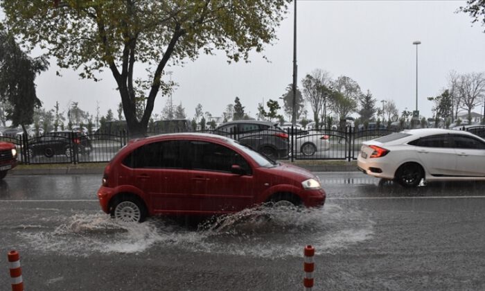 Antalya’da 3 ilçede okullara ‘yağış’ tatili!