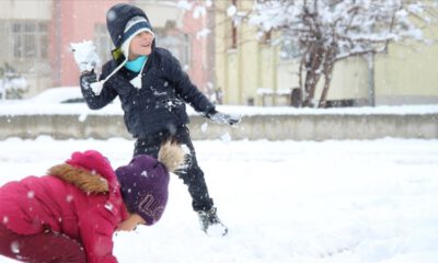 Konya ve Kars’ta eğitime kar engeli