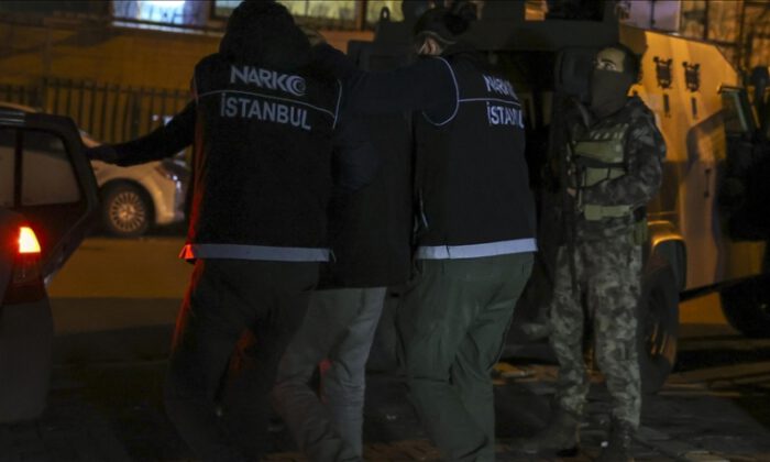 İstanbul’da uyuşturucu operasyonu: 39 gözaltı