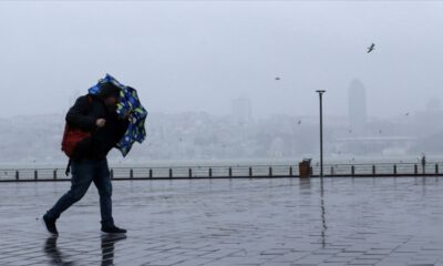 Kıyı Ege için yağış, Marmara için fırtına uyarısı