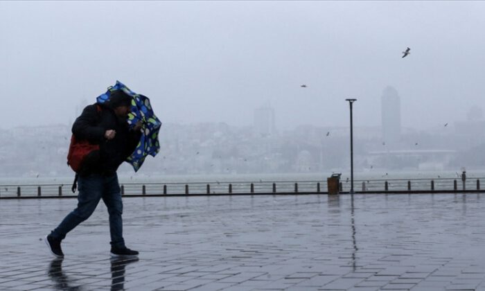 Meteorolojiden kuvvetli rüzgar ve fırtına uyarısı