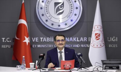 Bakan Dönmez: Sanayi tesislerine elektrik kısıtlaması yarın sona erecek