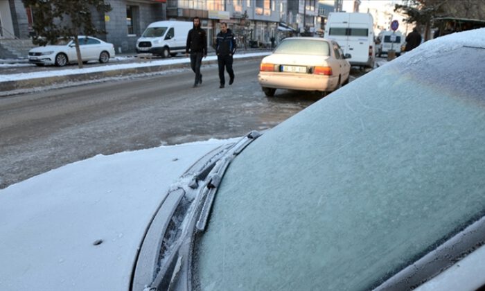 AFAD uyardı: Don ve buzlanmaya dikkat!