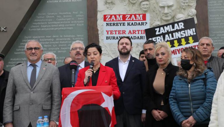 Gemlik’te muhalefet partilerinden ‘zam’ tepkisi