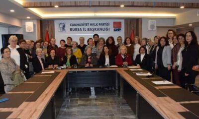 Bursa’da CHP’li kadınlardan ‘Türk Medeni Kanunu’ duruşu