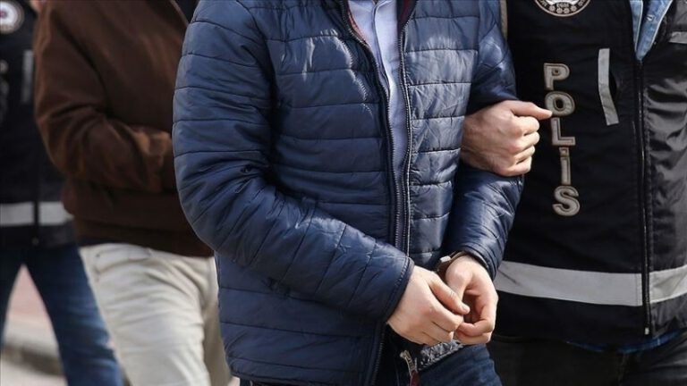Bursa merkezli 3 ilde FETÖ soruşturması: 19 gözaltı kararı…