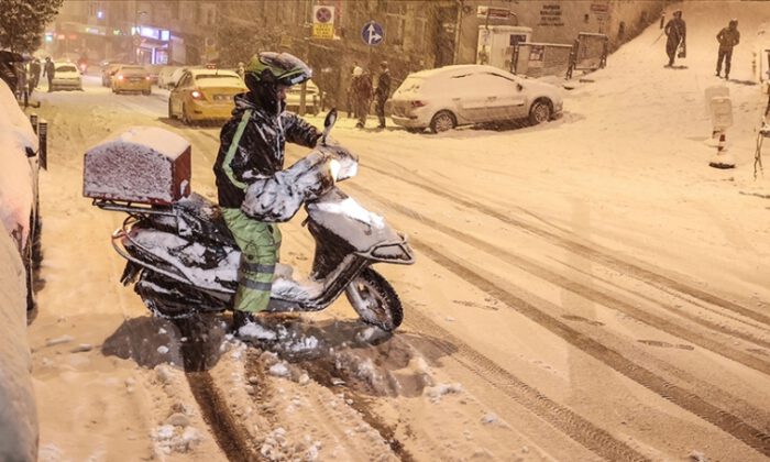 İstanbul’da 18.00’dan sonra trafiğe çıkış yasağı!